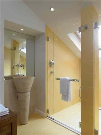 Sleeps 16 Pool Air Con *