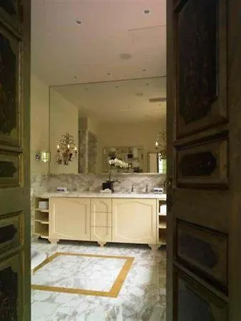 Sleeps 16 Pool Air Con *